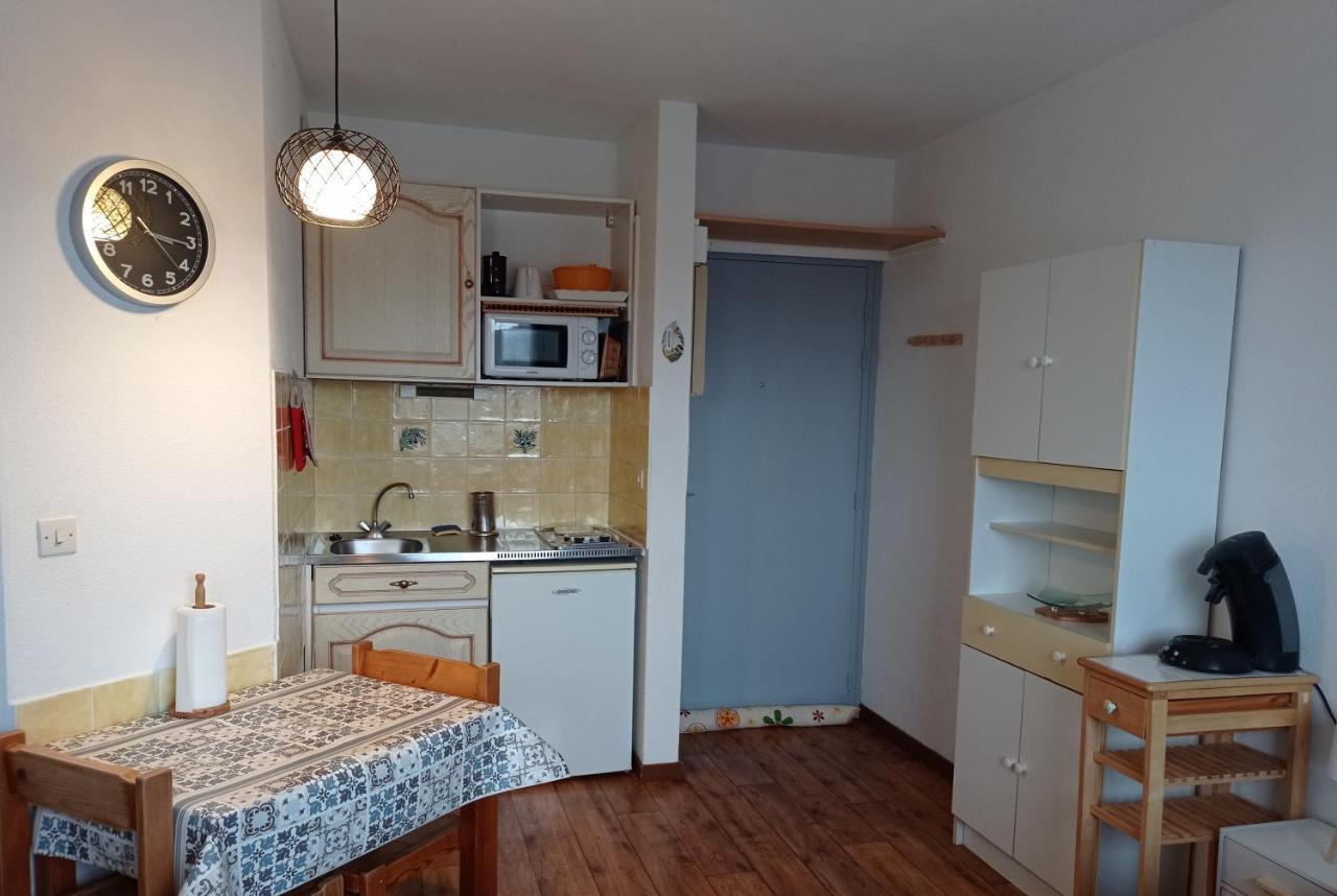Studio "Le Marilou" Gréoux-les-Bains Екстериор снимка